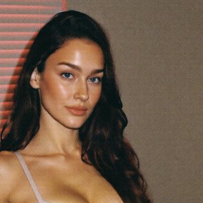 Milena, 25, a brunette Serbian woman
