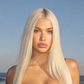 Sofiia, 25, a blonde Ukrainian woman