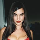 Ava, 26