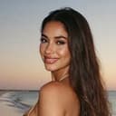 Daniela, 26