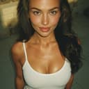Ivana, 24