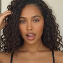 Yamila, 24