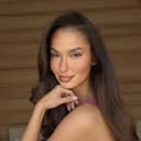 Yaritza, 31